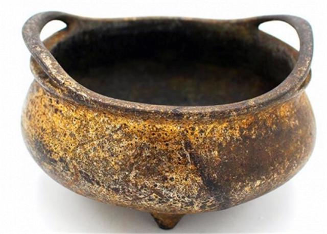 明代宣德炉的特点,明代宣德炉三角炉