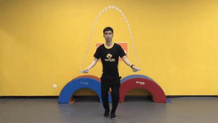 给孩子锻炼的运动开合跳,给孩子运动训练的规划