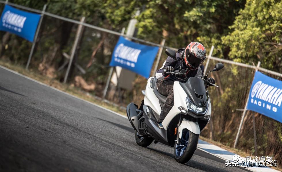 雅马哈smax155踏板车评测,雅马哈nmax155车主测评