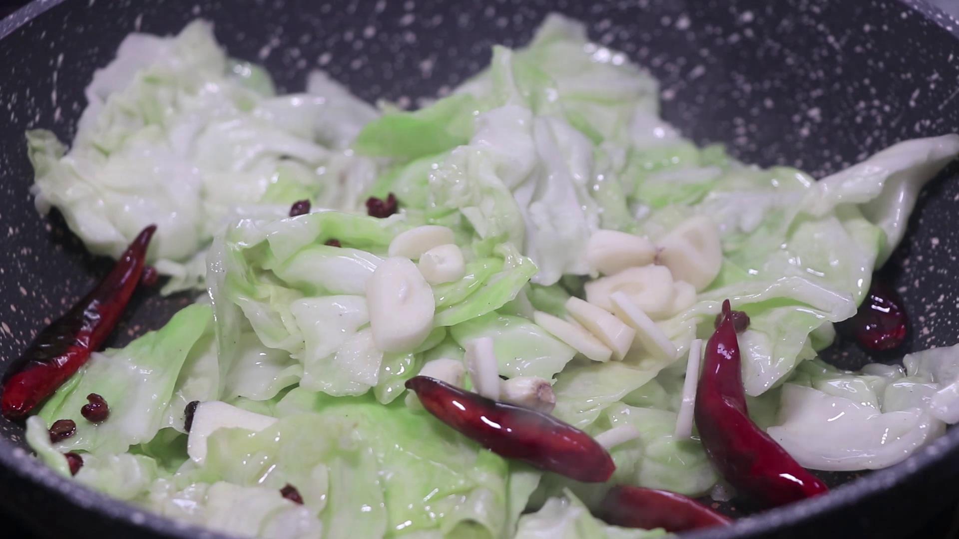 大头菜怎么做好吃最简单的,火爆大头菜简单好吃的做法