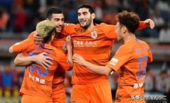 费莱尼带帽李霄鹏,费莱尼评价李霄鹏