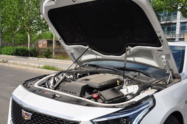 凯迪拉克ct6试驾19款视频麋鹿测试,2022款凯迪拉克ct6试驾视频