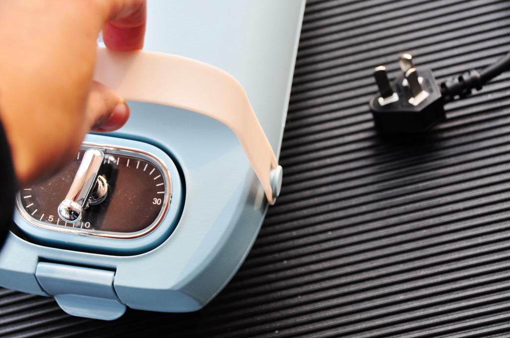 外型小巧、烘烤快捷，ACA三明治早餐轻食机体验