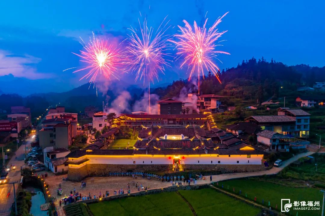 这位建筑设计摄影咖，首次分享他频频获奖的“秘籍”