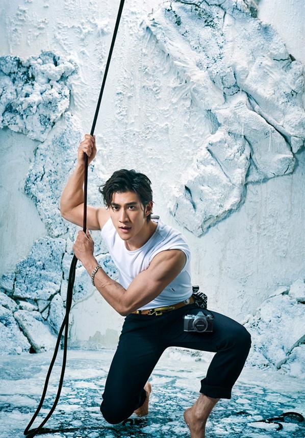 李治廷腹肌锻炼,李治廷花样健身