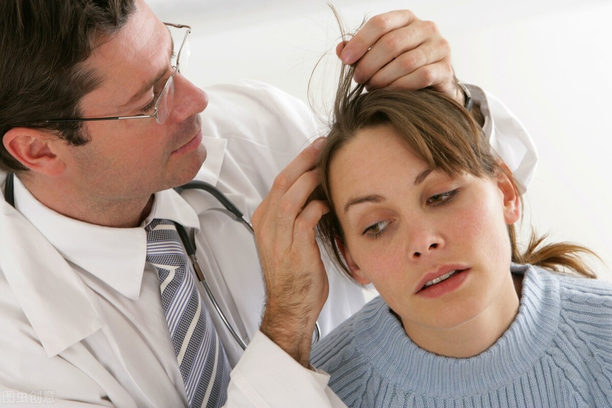 头皮屑特别多要当心什么病,头皮屑特别多是什么皮肤病