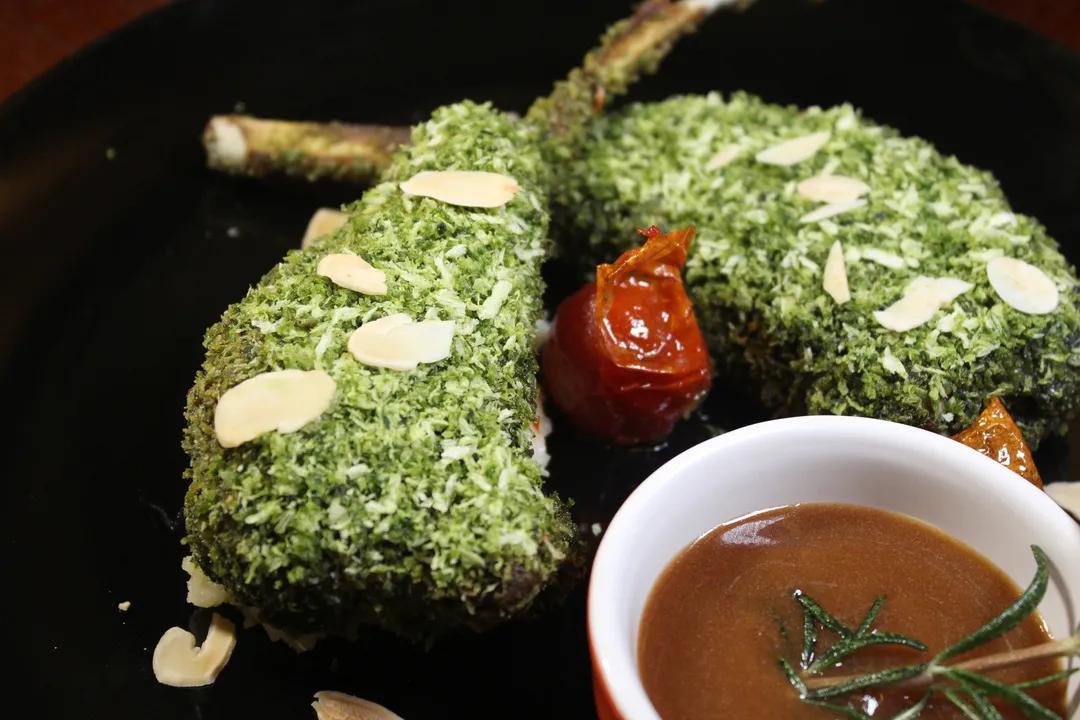 上海宏安瑞士酒店自助餐厅电话,上海宏安瑞士大酒店餐厅