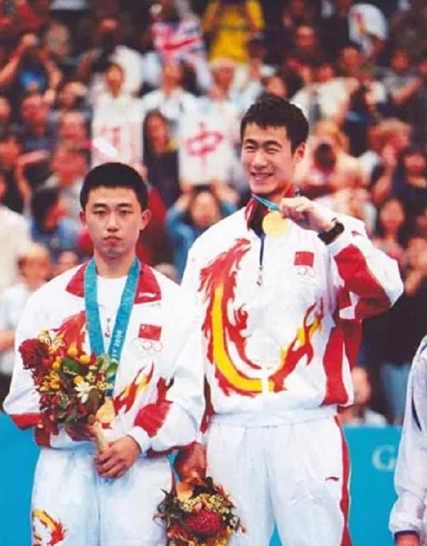 赵薇与乒乓球王励勤处过对象吗,赵薇王励勤现在私下还有联系吗