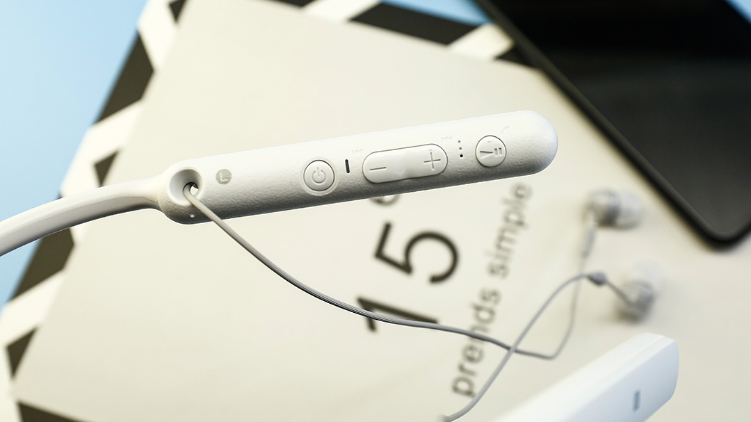 索尼wi-c400蓝牙耳机评测,索尼wi-c400和wi1000区别