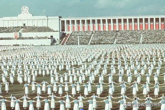 纳粹德国最黑暗时刻真实录像,纳粹德国震撼瞬间