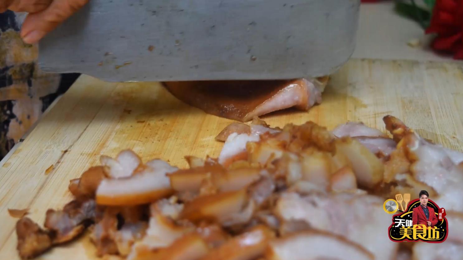 爱吃猪肘一定要收藏,卤猪耳都怎么卤好吃