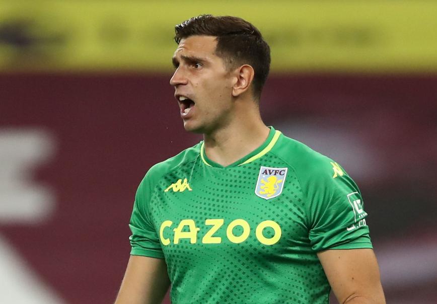 曼联4比2淘汰维拉门将,维拉进英超前四