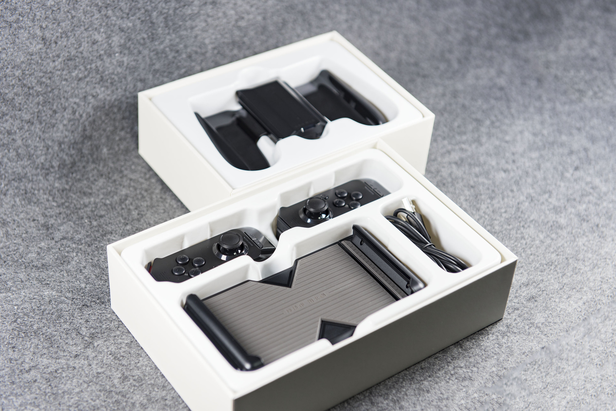 荣耀亲选和荣耀是同品牌吗,荣耀亲选跟荣耀终端