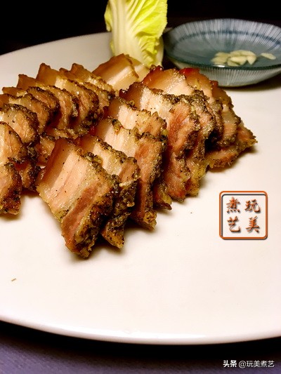 最好吃的咸猪肉做法,一蒸就特别好吃咸的猪肉