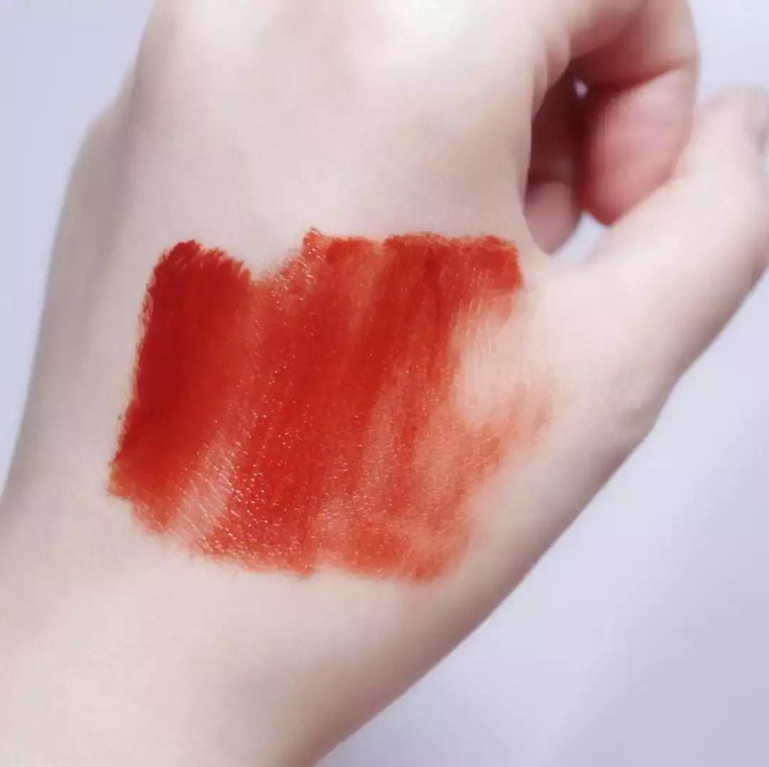 李佳琦夸过的口红这么多，这几支才最最最值得入手！！