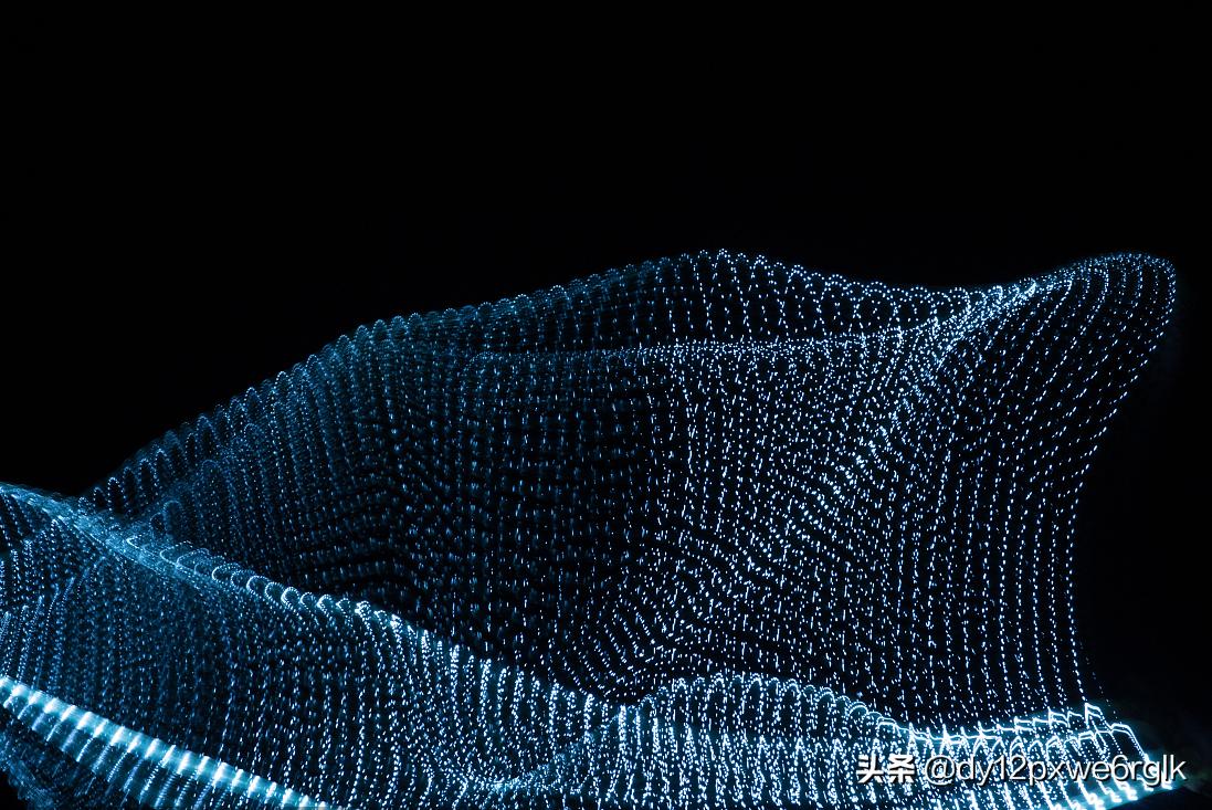 拉皮术除皱是怎么做的,拉皮除皱术怎么样有啥副作用吗