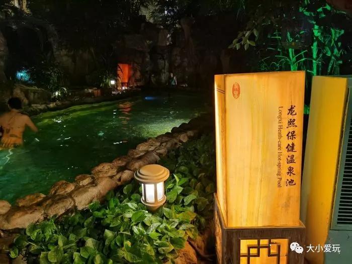 适合亲子泡温泉的地方,适合冬天带娃温泉水世界