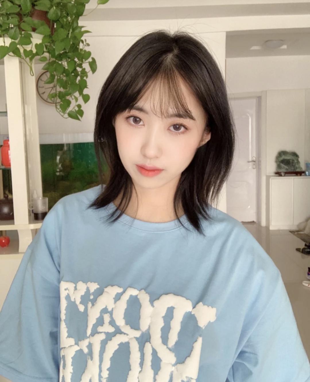 20款超美的气质发型!春夏季就这么留,显白又减龄