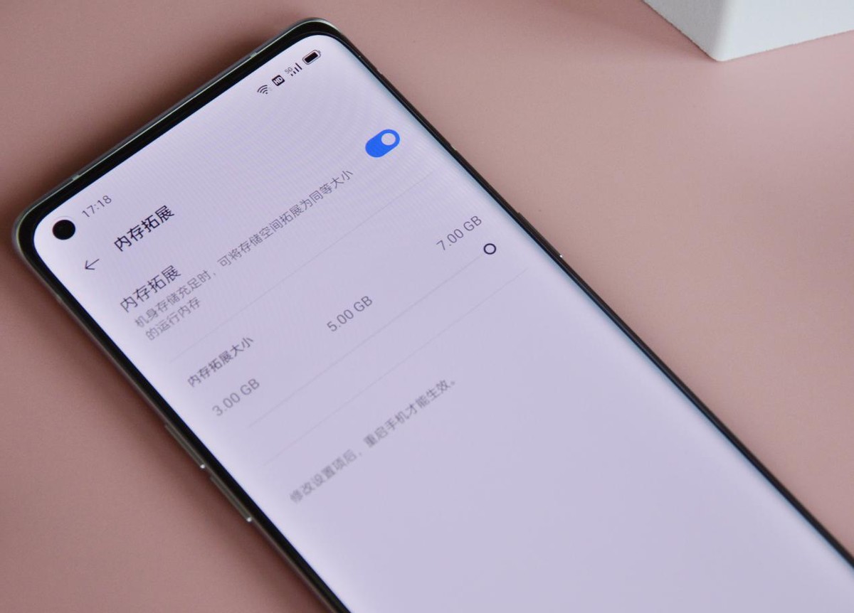 realme真我gt大师探索版手机1v4,realme真我gt2深度评测