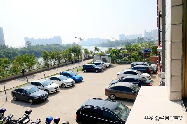 小宝宝的正常体温是多少度,人体腋窝正常体温是多少