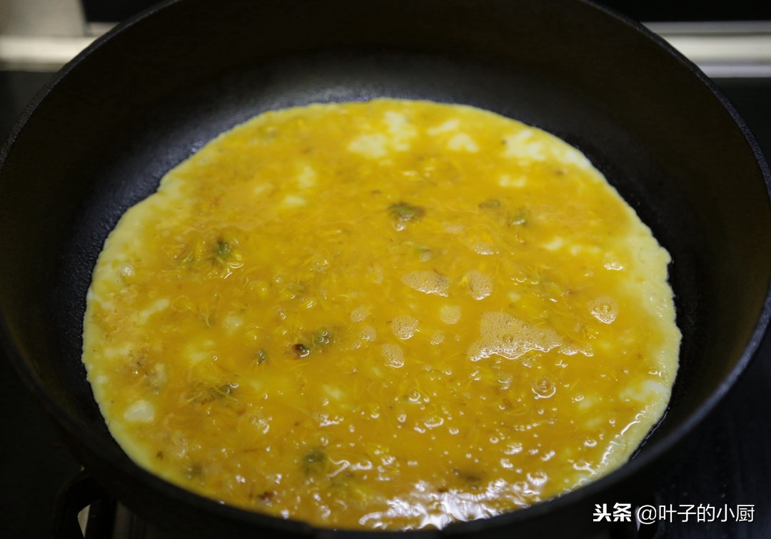 小孩吃的煎鸡蛋怎么做好吃,妈妈做的煎鸡蛋太好吃