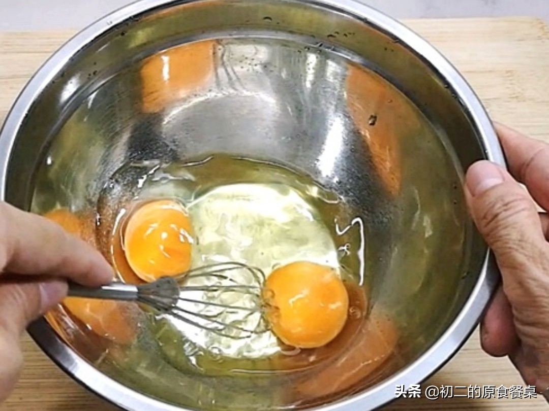 蕾丝蛋卷，丝绸轻柔的点心，10分钟就调好面糊，现做现吃好方便