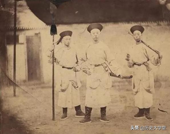 慈禧为什么不抵抗八国联军,慈禧在八国联军失败后逃往哪里