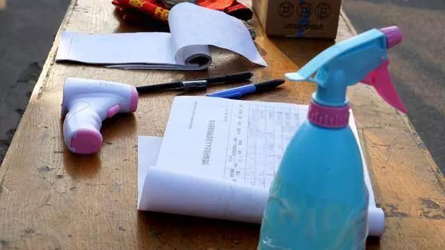 把肺炎拍成电影，我们拿到了一位导演的创作脚本