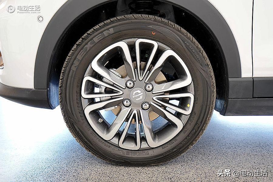 零跑t03历史低价,零跑t03官方权益