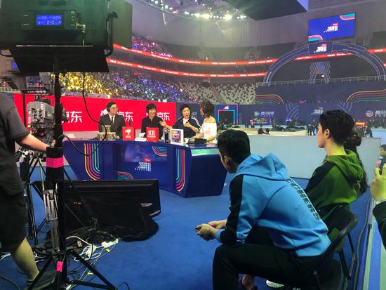 郎平现任老公白帆近况,郎平前夫白帆个人资料