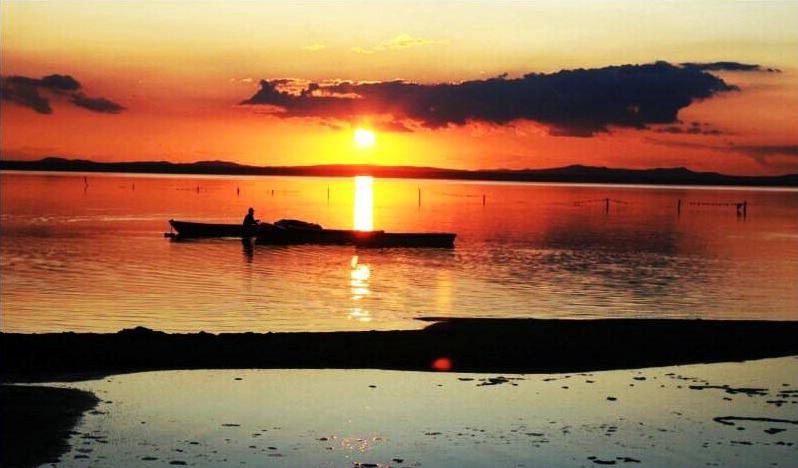 达里诺尔湖,达里诺尔湖原唱视频