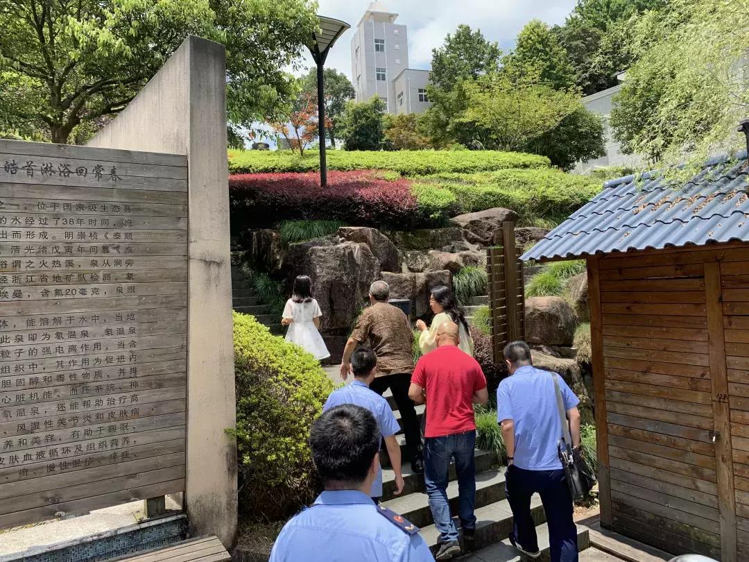 惊天黑幕!记者*底卧**120小时,深入泰顺禅修班,暗访视频首次曝光