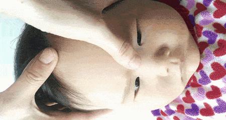 宝宝流清鼻涕鼻塞发烧推拿穴位,孩子鼻塞流清涕按什么穴位