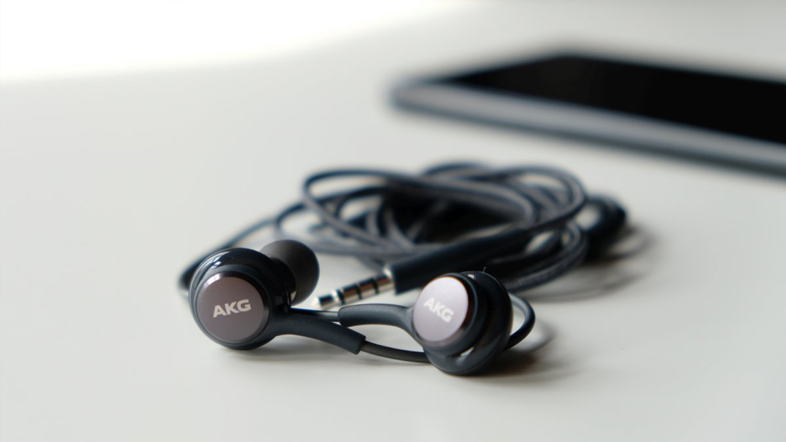 三星akg耳机音质怎么样,三星手机标配的akg耳机