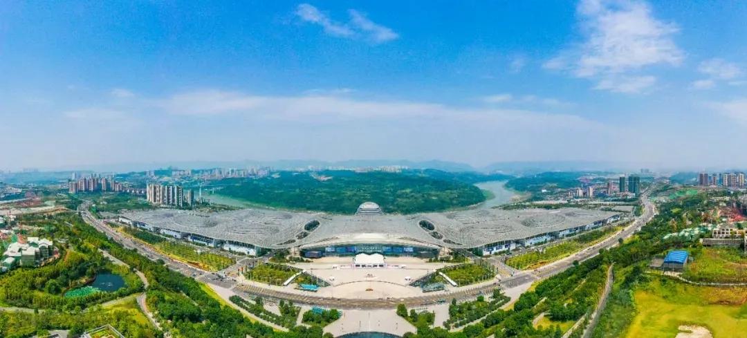 轨道游重庆,跟着轻轨游重庆