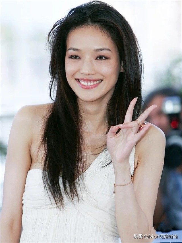 帮你设计你的脸型适合什么发型,发型2020流行发型修饰脸型