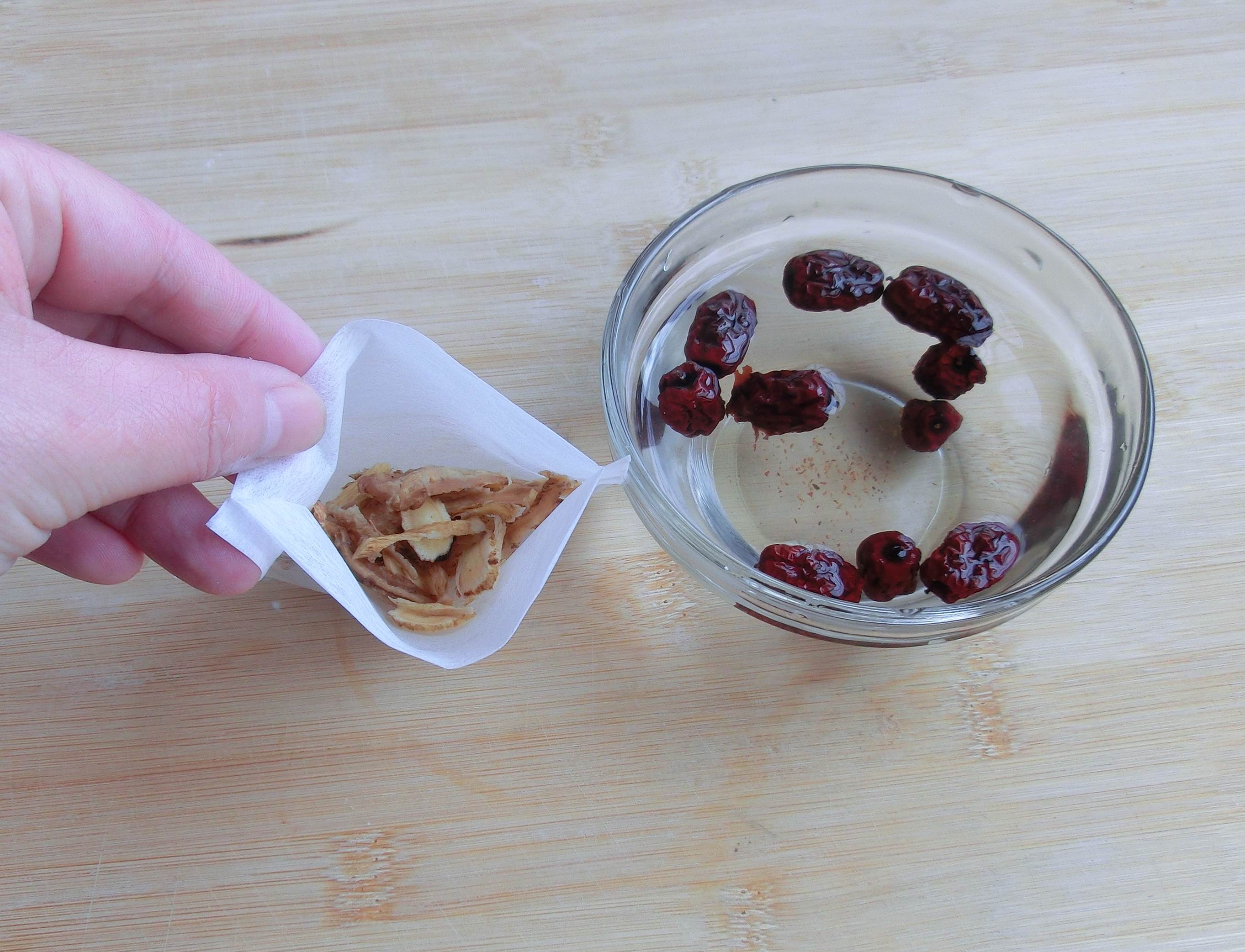 乌鸡汤用什么酱料,乌鸡最好喝的汤底配方