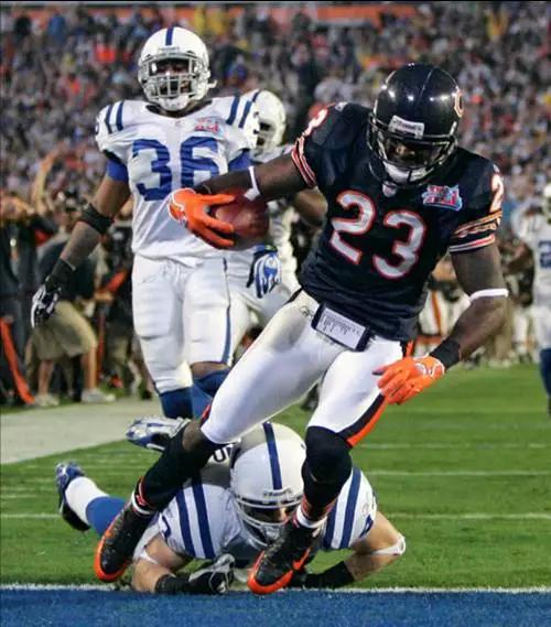 哪些运动适合戴护膝护腕,护膝护具怎么戴