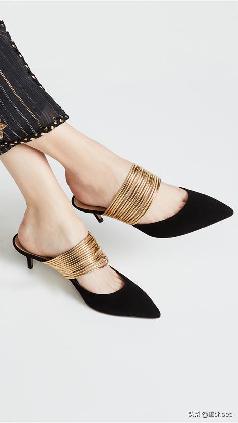 梅根穿的什么牌子高跟鞋,梅根王妃尖头红底高跟鞋图片