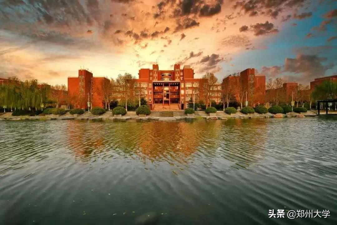 2021年郑州大学研究生复试名单,郑州大学2020年复试分数线