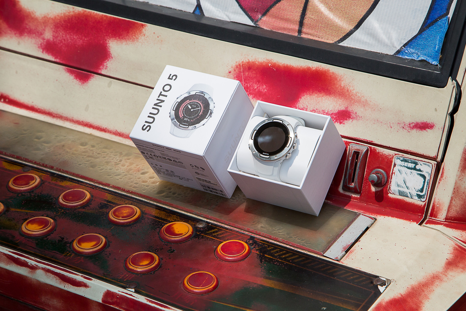 颂拓5手表运动模式表盘功能介绍,suunto颂拓5智能运动手表