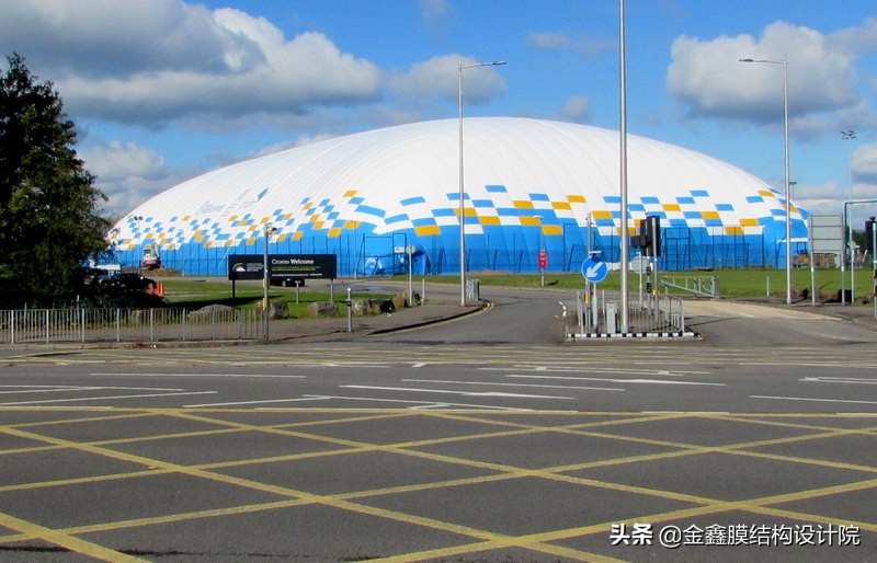 投资一个气膜羽毛球馆得多少钱,建设气膜场馆需要多少钱