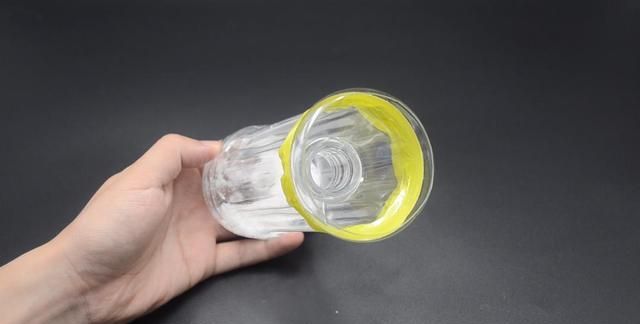 家里有蟑螂灭蟑螂最好的办法,如何快速灭蟑螂小技巧有效