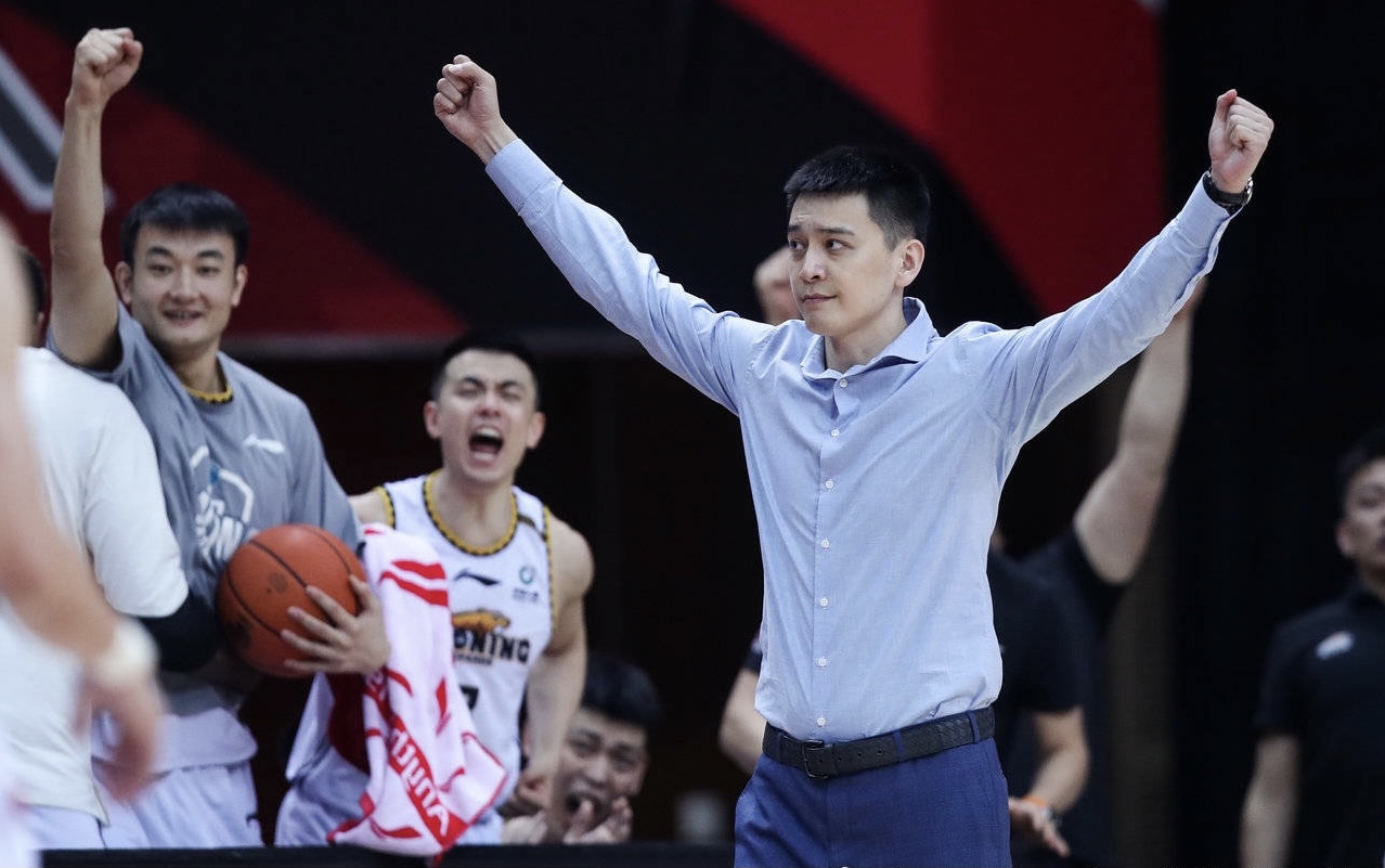 张镇麟在辽宁打控卫,辽篮总决赛15人大名单