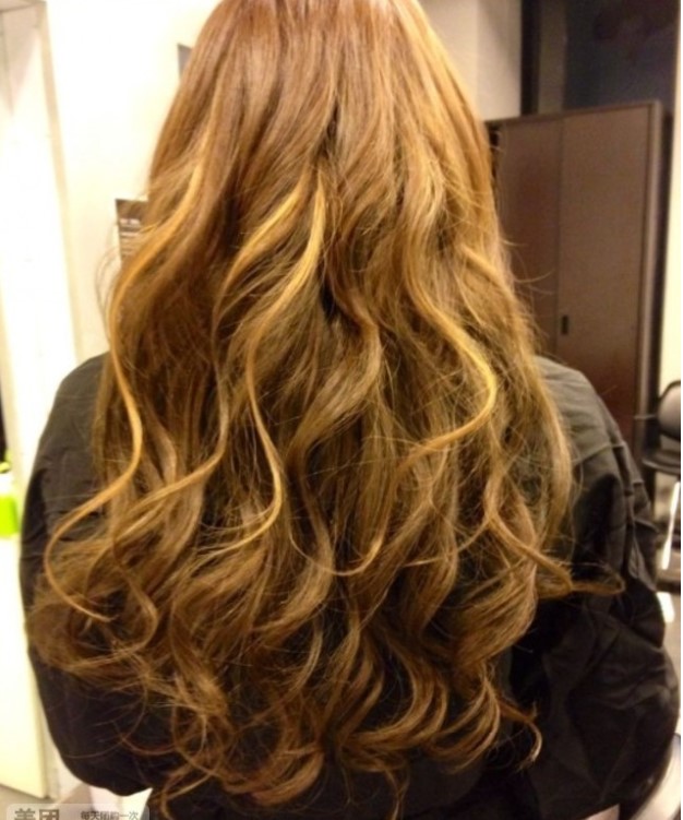 一般冷烫头发需要多长时间,冷烫一次头发能保持多久