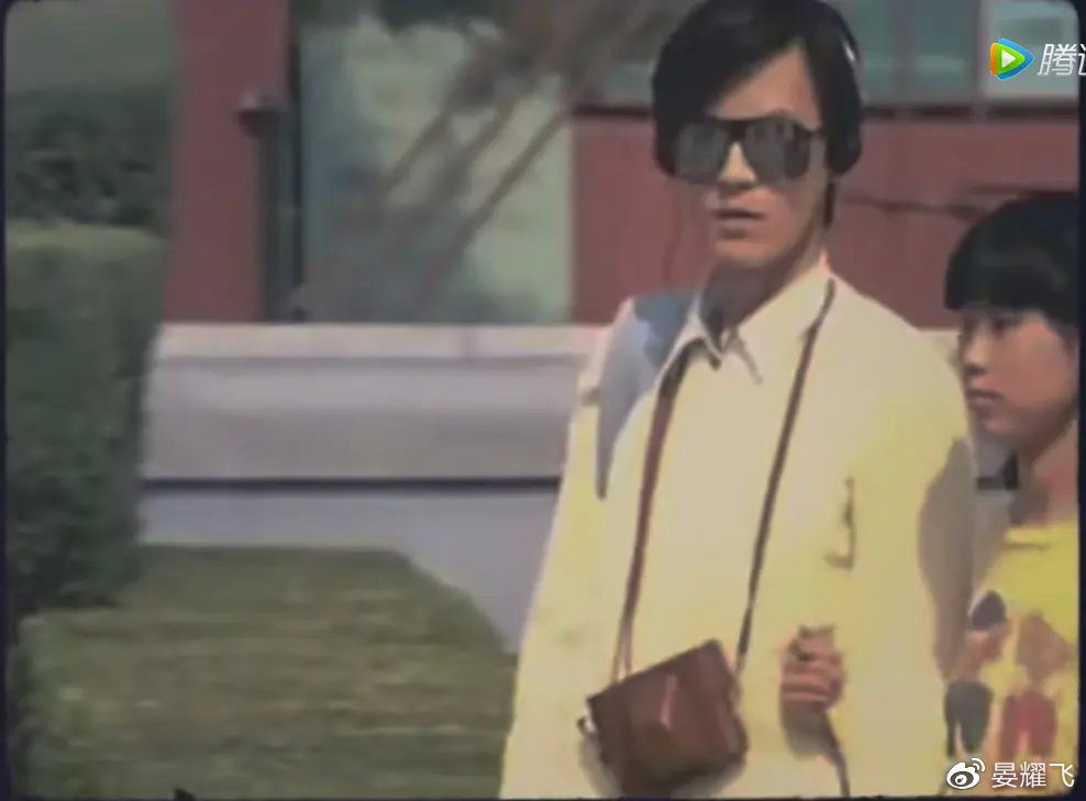 《启航:当风起时》——萧闯裴庆华,九十年代创业青年的缩影