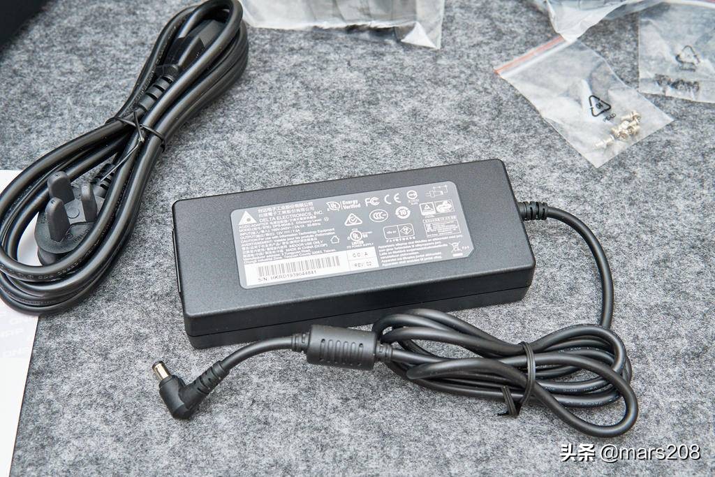 威联通qnapts-231测评,qnap威联通双万兆nasts532x拆解