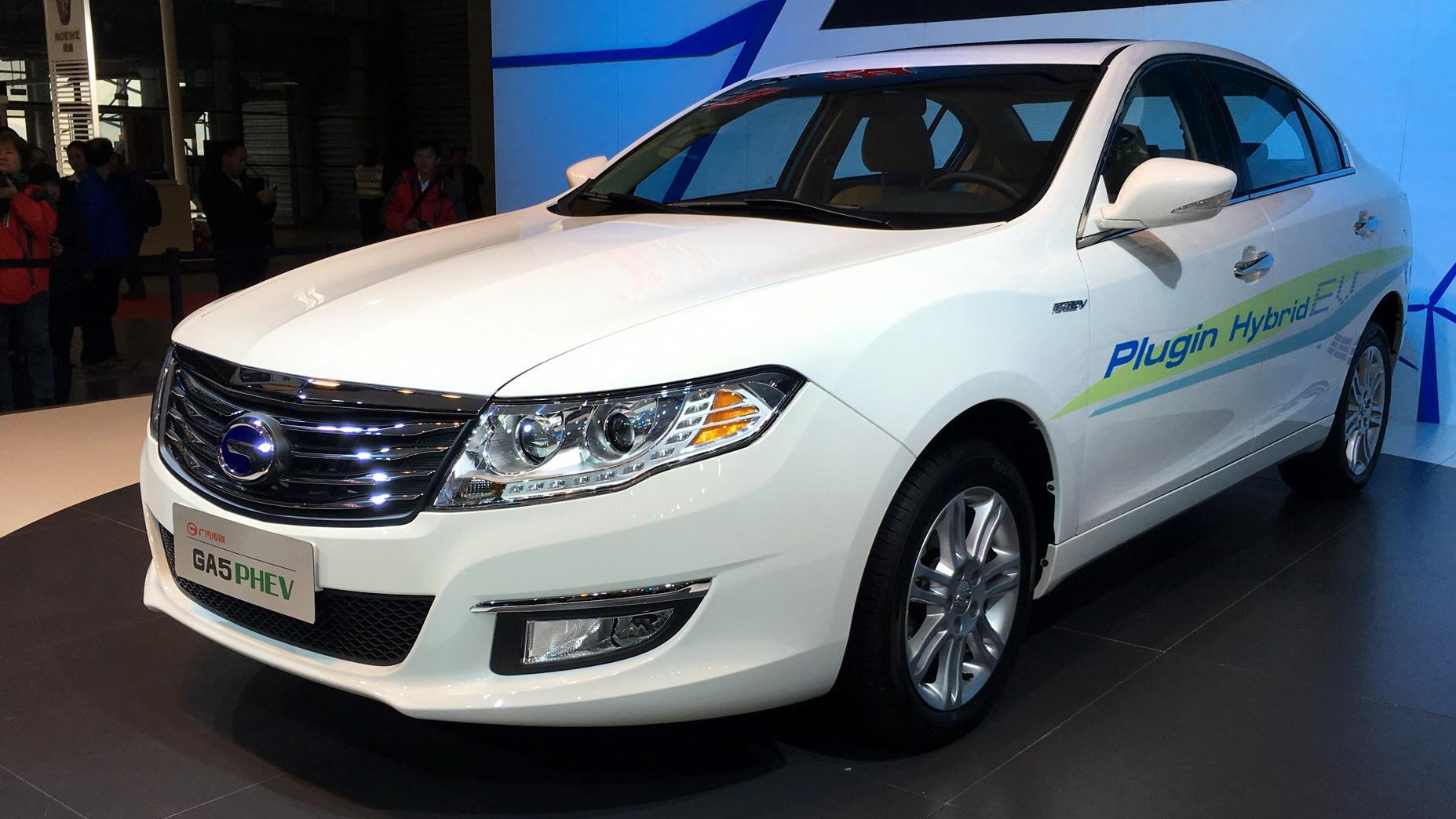 广汽传祺ga5高压配电盒维修,传祺ga5维修开关在哪