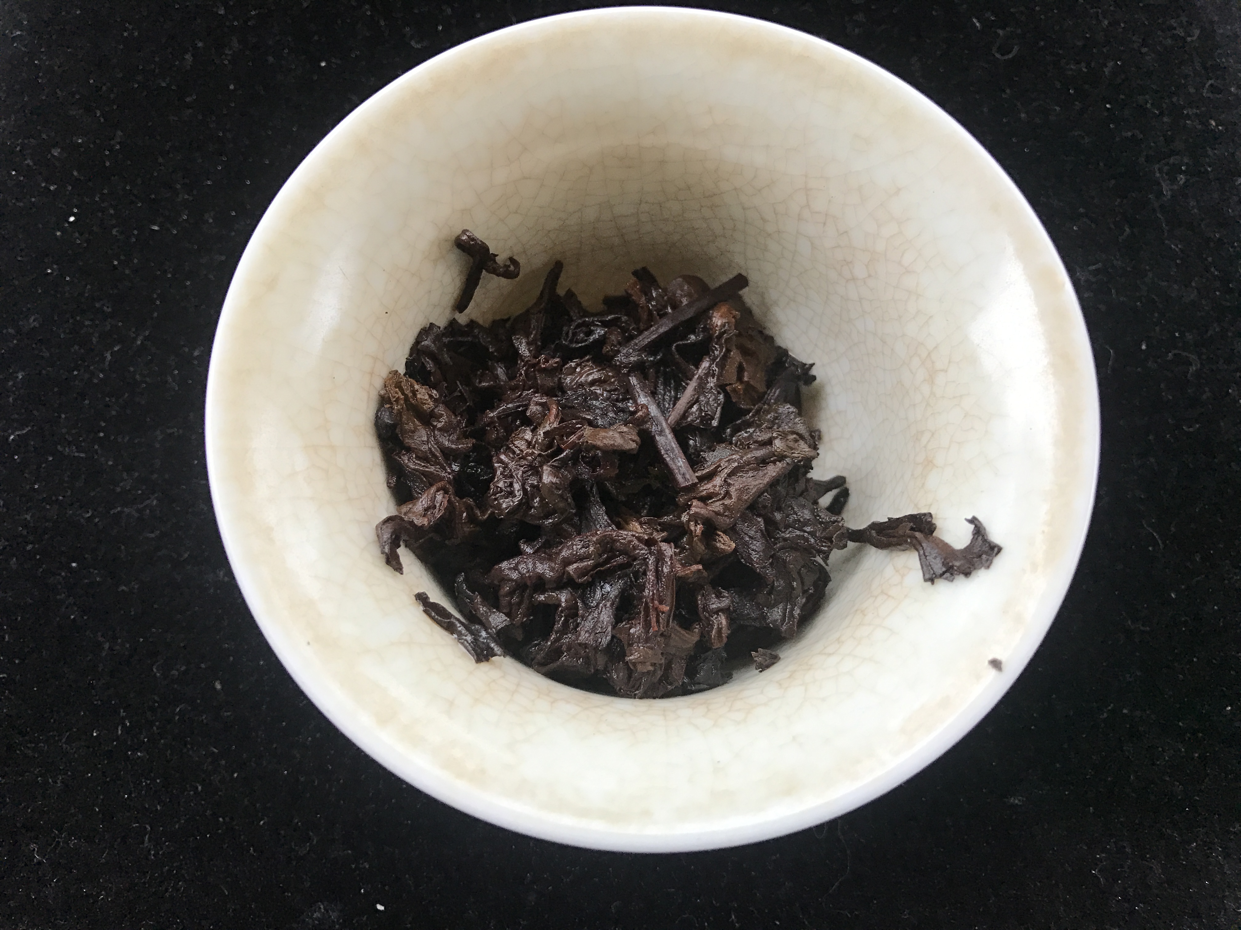 老徐谈茶老生茶怎样鉴别,老徐鉴茶第二十八期