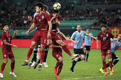 昔日鱼腩已坐拥梅西!吊打国足的泰国这些年都干了啥?